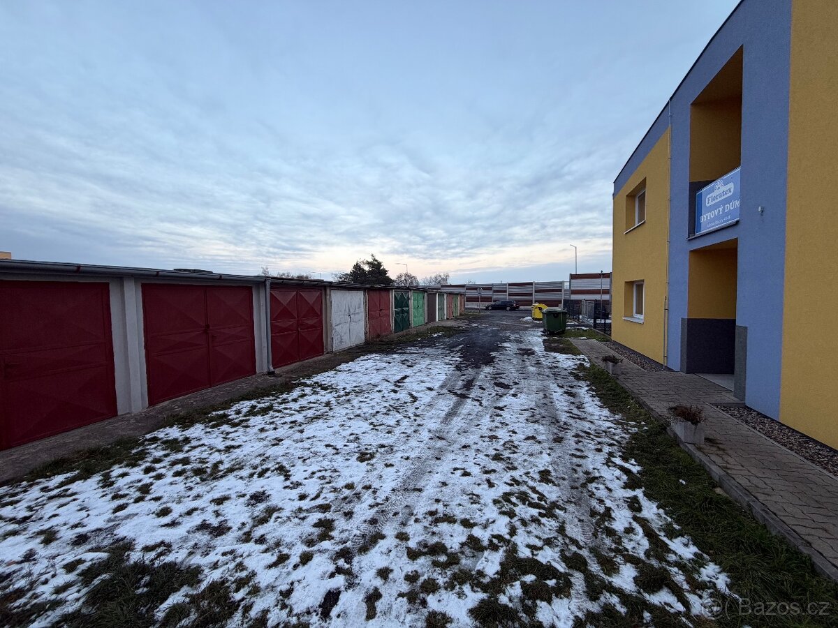 Pronajmu garáž v Chomutově na Zadních Vinohradech