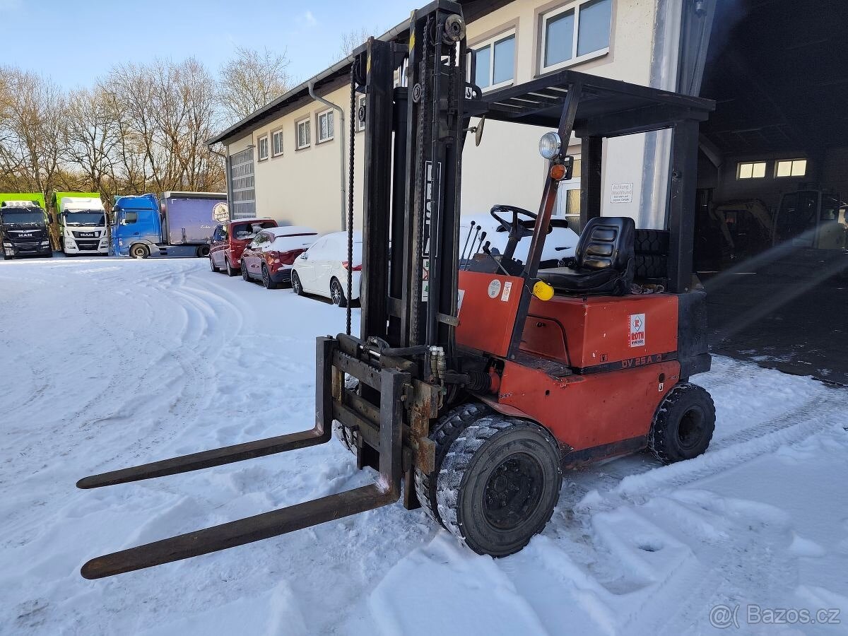 Desta DV 25A vysokozdvižný vozík