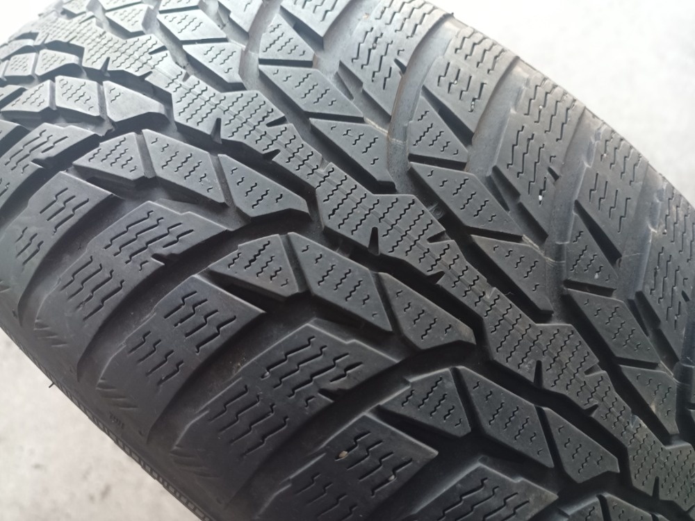 205/55 R16 NOKIAN (3321)