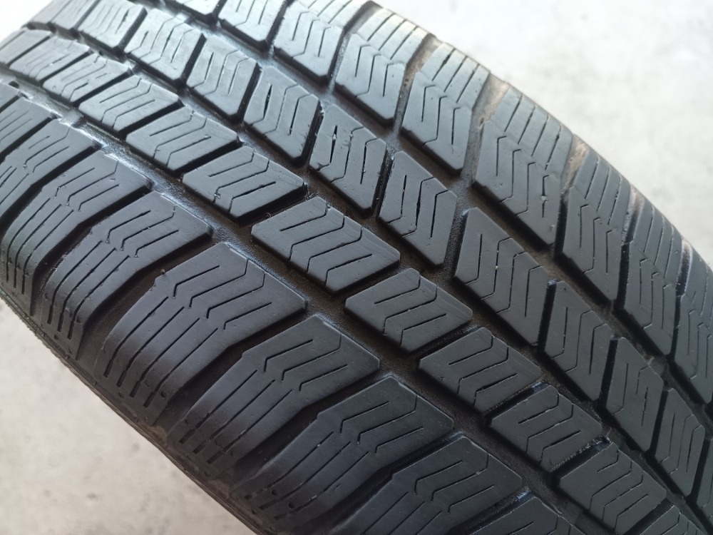 185/65 R15 BARUM (2417)