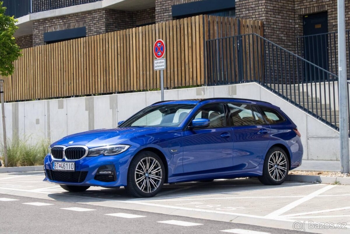 BMW Rad 3 Touring 330e PHEV A/T