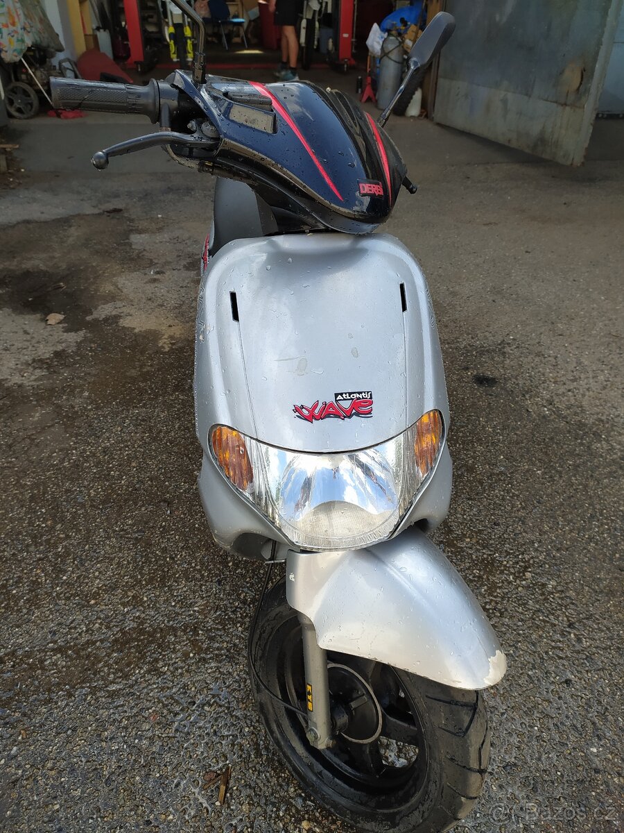 Skútr Derbi Atlantis 50