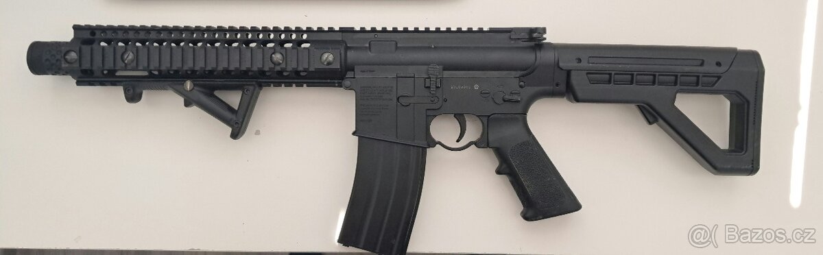 Vzduchovka Crosman DPMS SBR Full Auto 4,5mm