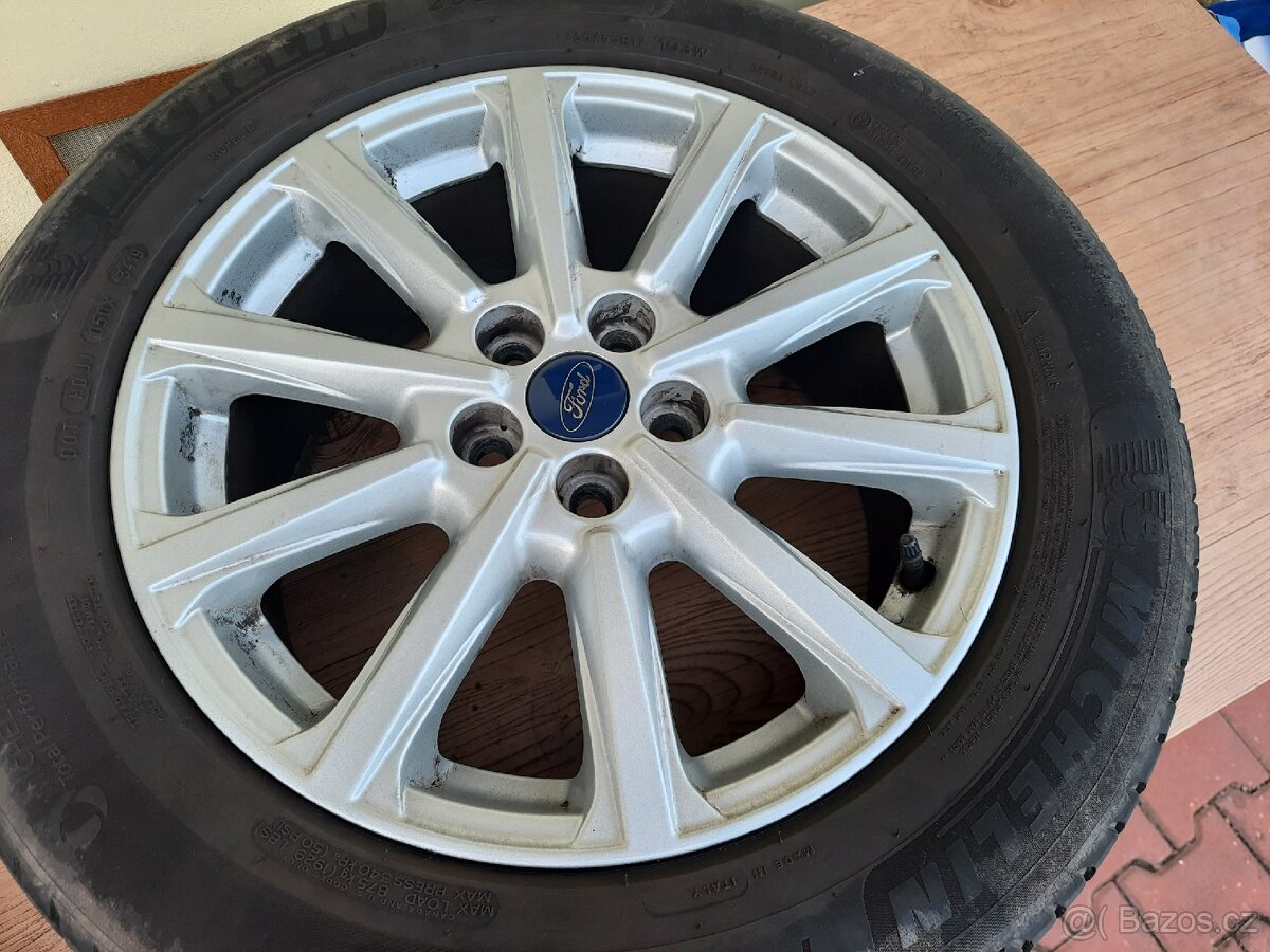 Alu kola Ford