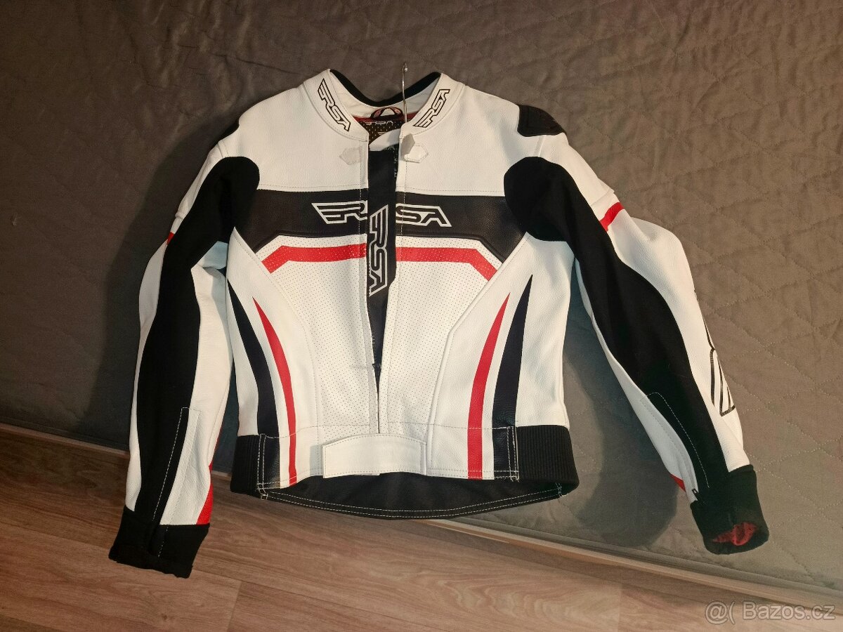 Dámská motorkářská kožená bunda