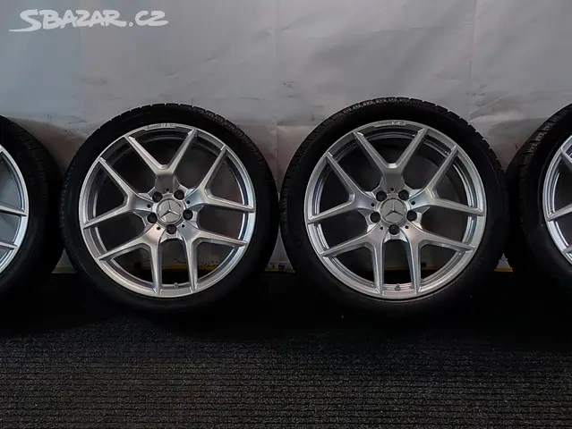 Mercedes AMG 19" 4KS