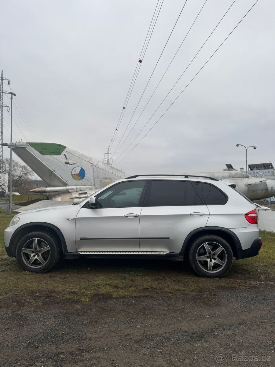 BMW X5 e70 xdrive 199000Kc+DPH