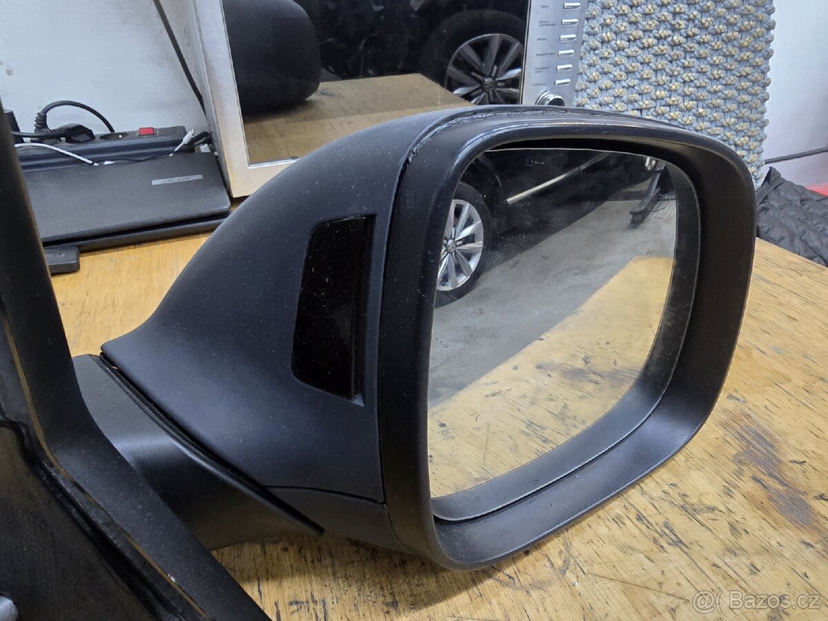 VW T6 Multivan Pravé full zrcatko kompletni