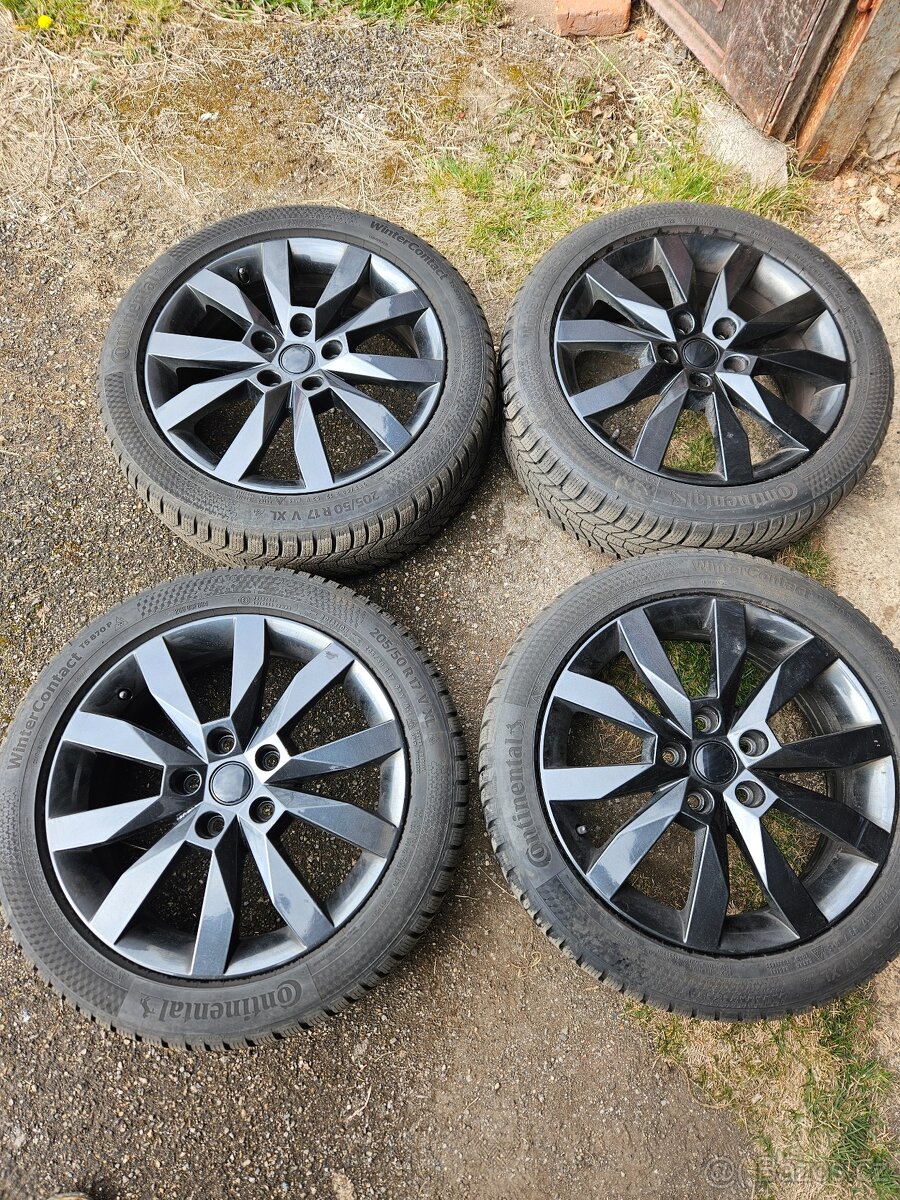 Alu Škoda Crystal 6x17 ET 48 5x112 Octavia III 205/50/17 85%