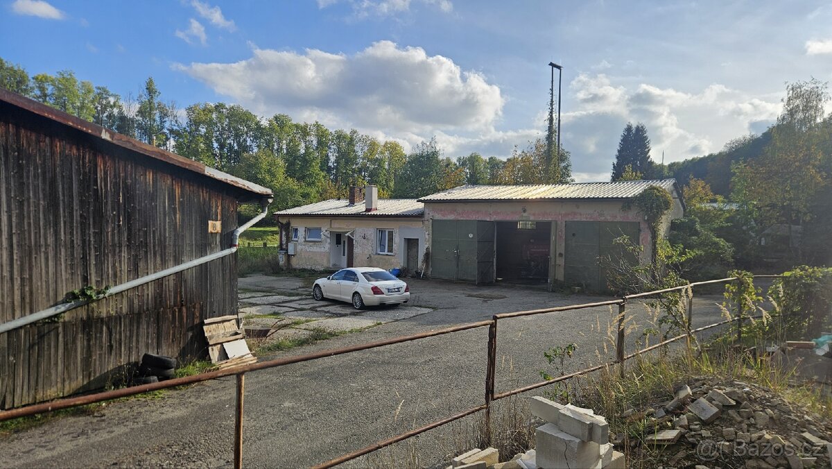 Pronájem 2+1 + garáž, 100 m² – vhodné pro firmu,