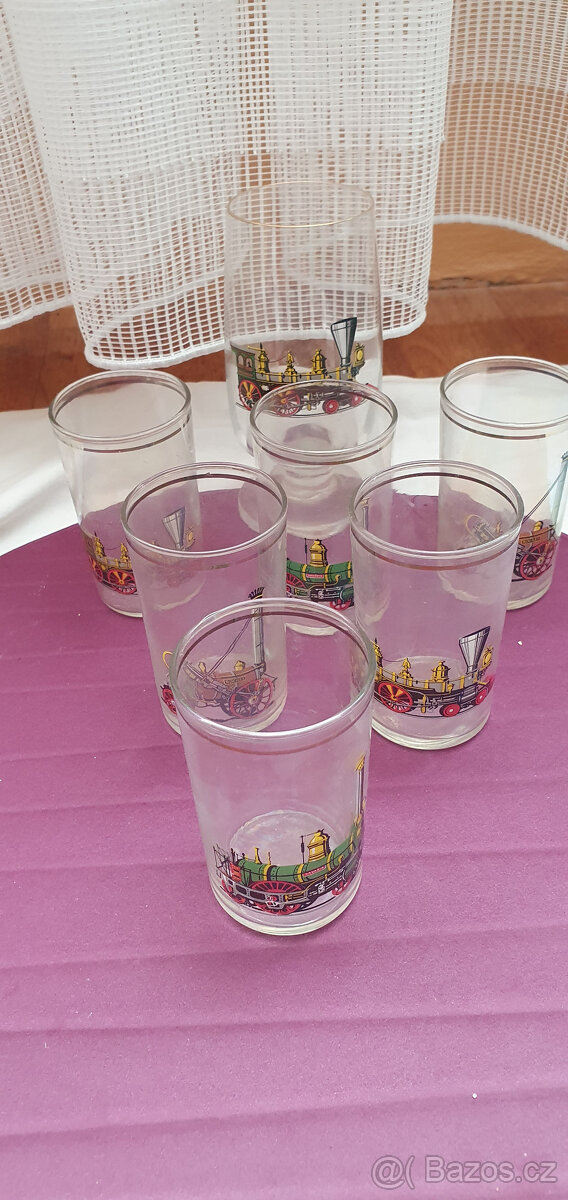 6 retro sklenic s motivem vlaků + 1 bonusová velká sklenice