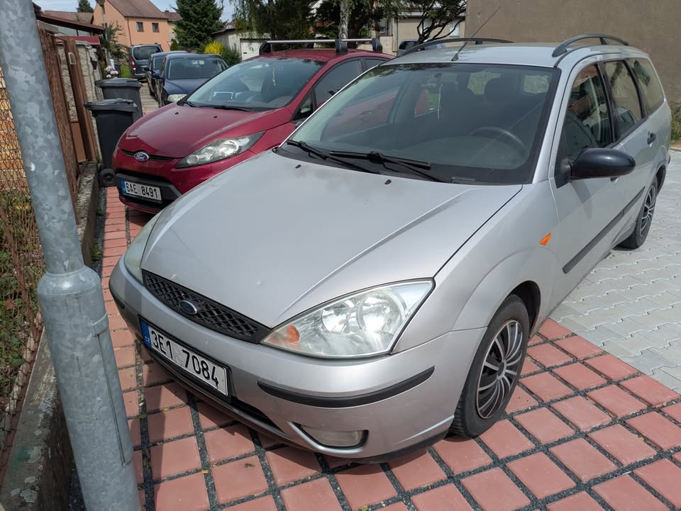 Ford Focus mk1 1.8i FL bez investic