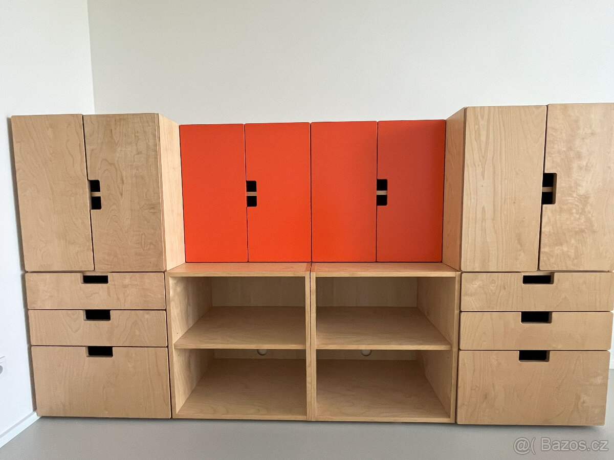 SESTAVA NÁBYTKU IKEA STUVA DO DĚTSKÉHO POKOJE