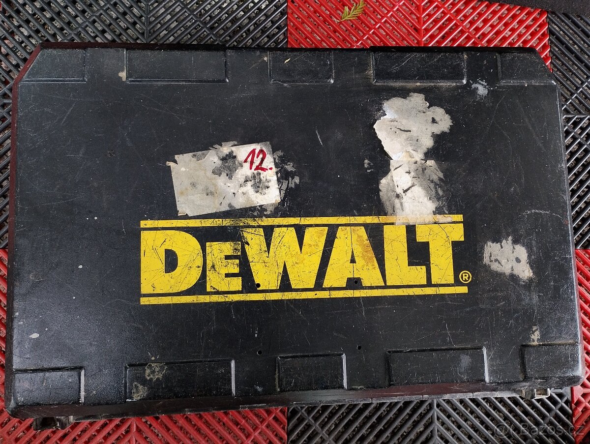 DeWALT D25840-QS – bourací kladivo