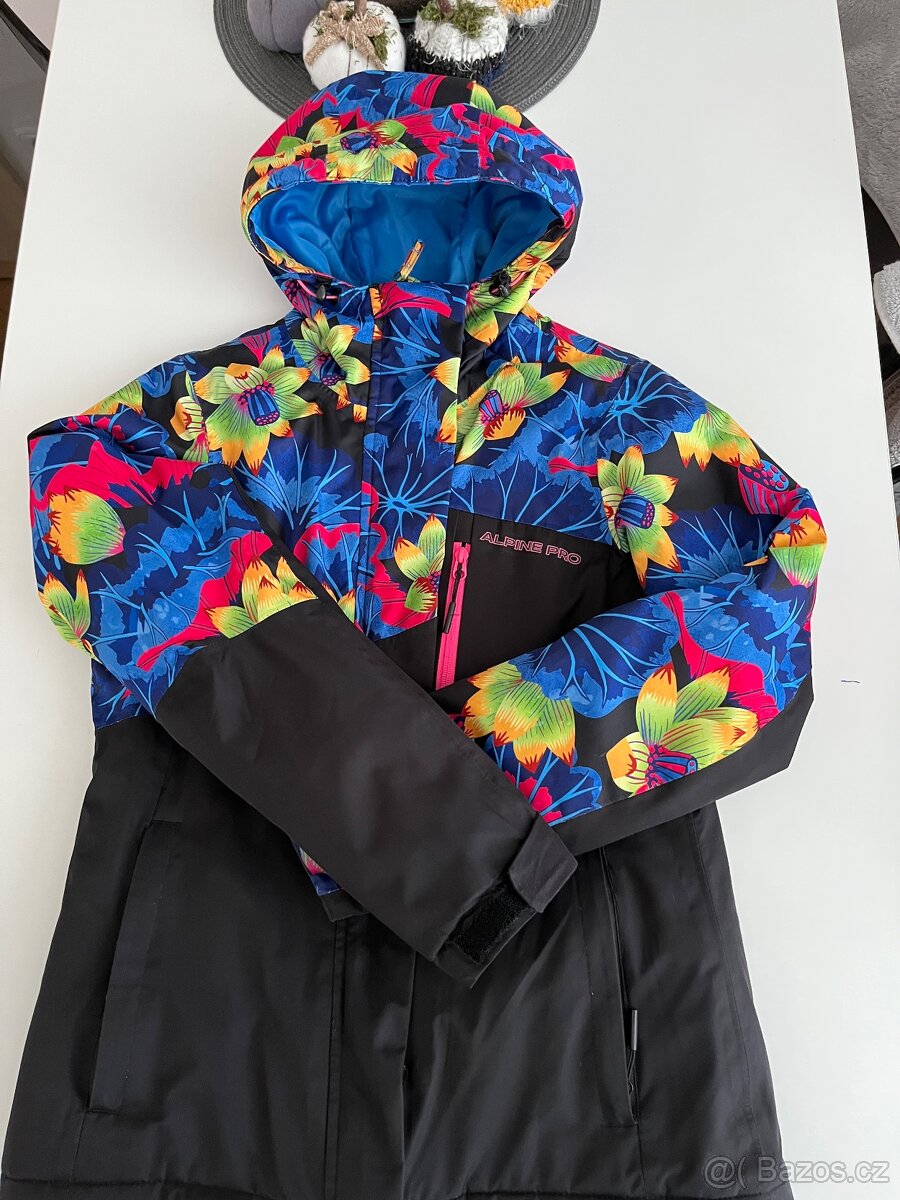 Dívčí dámská bunda vl M