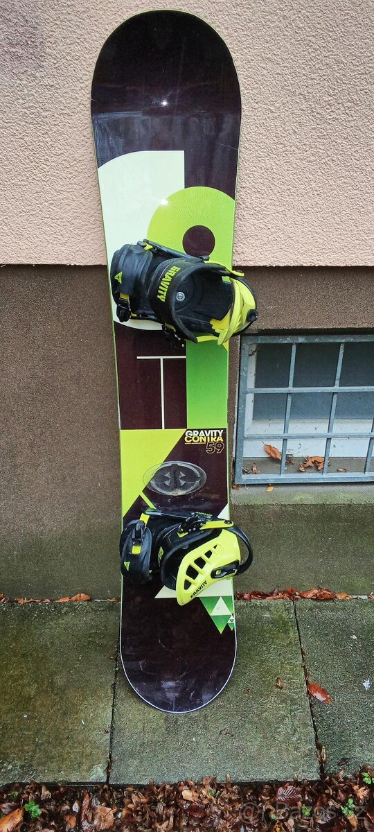 snowboard gravity, cca 157 cm, vázání gravity