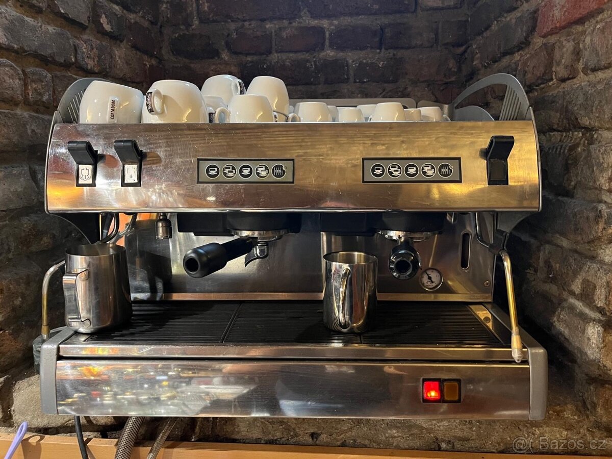 Dvoupákový kávovar profi Carimali