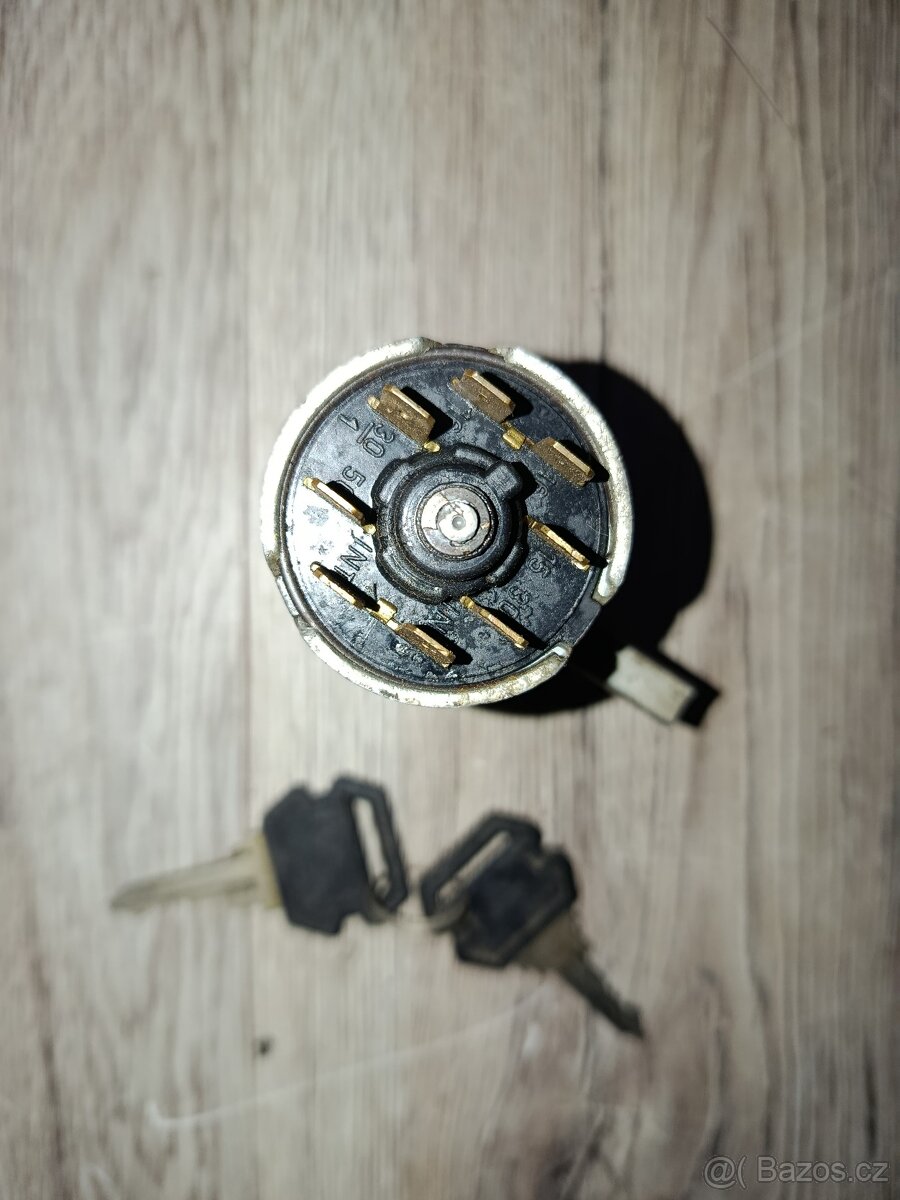 Prodám spínací skříňku