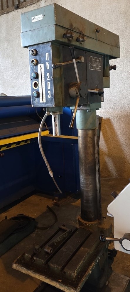 Sloupová vrtačka PK 203