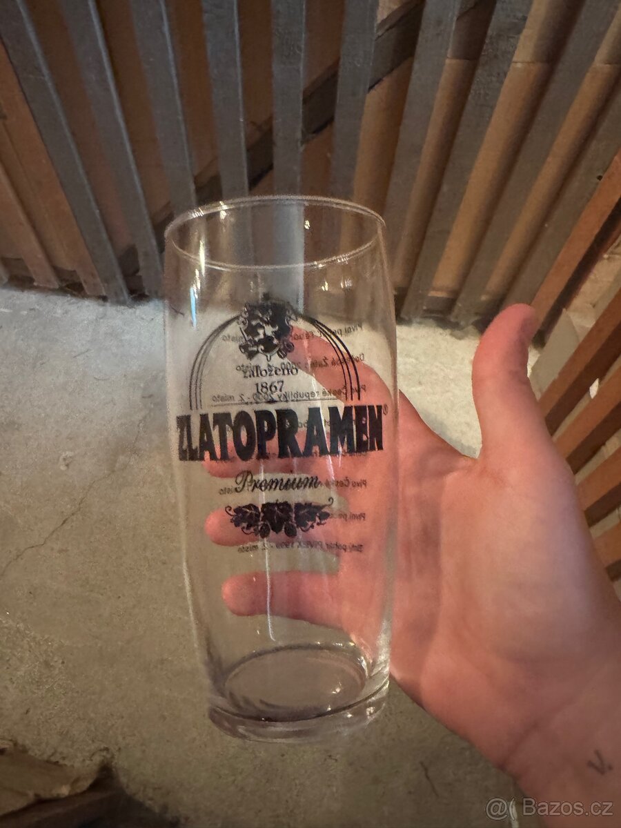 Retro skleničky Zlatopramen