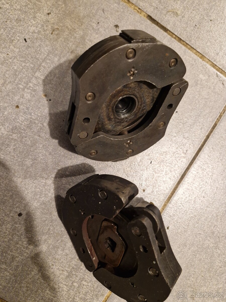 Unašeč těžkých čelistí babetta 210