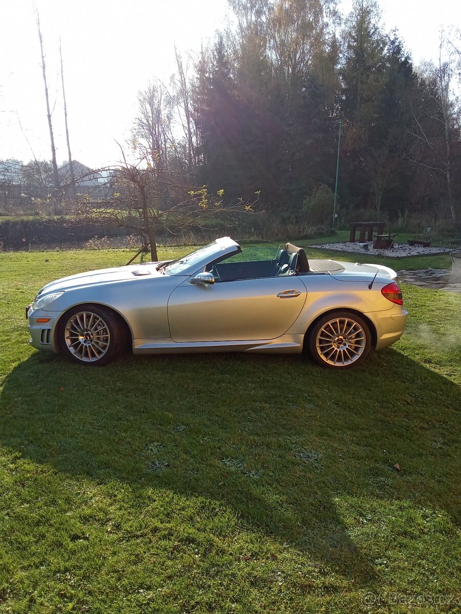 Mercedes Benz SLK 55 AMG