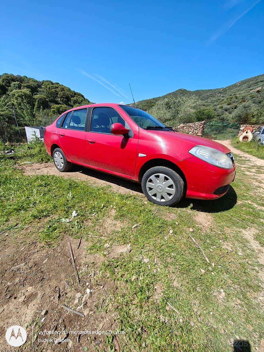 Thalia, rok 2011, benzín
