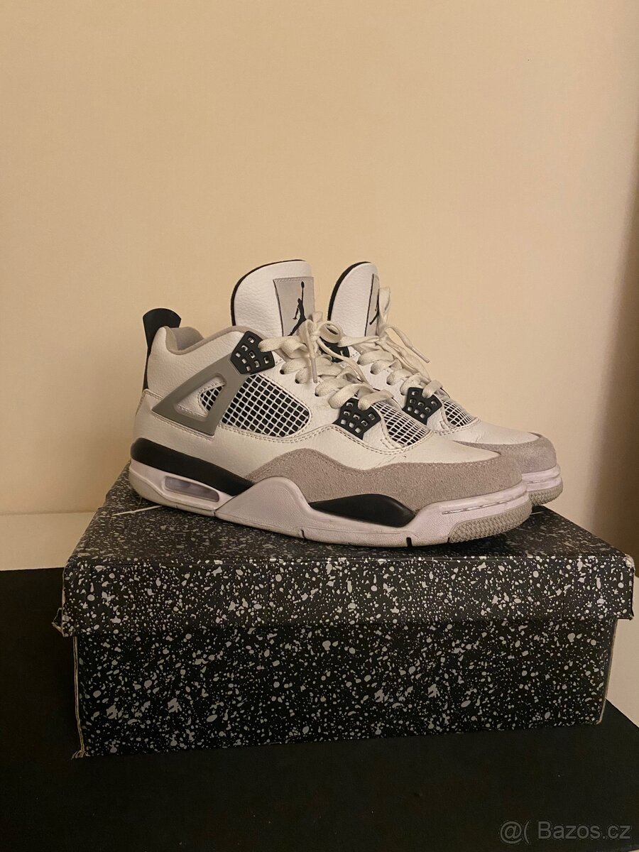 Jordan 4 military black