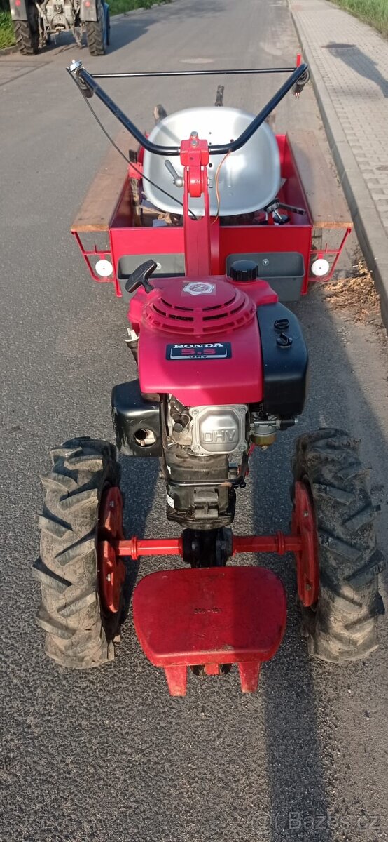 Malotraktor Vari Honda GCV-160