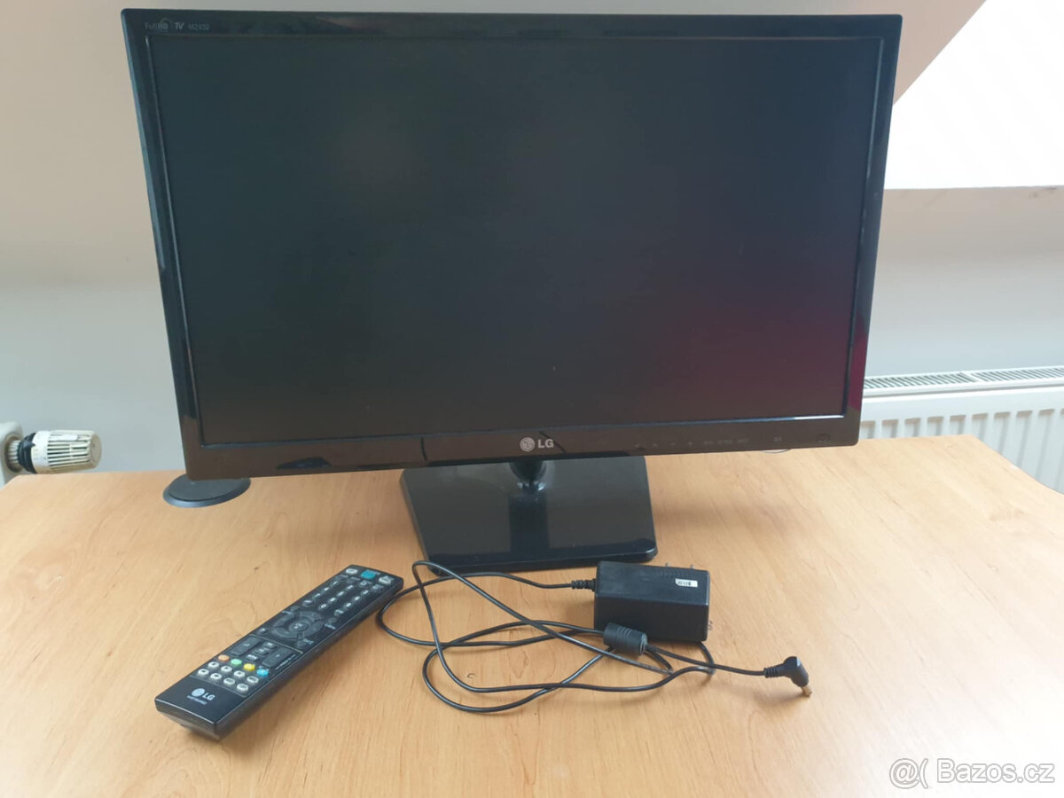LCD televize LG M2432D s dálkou