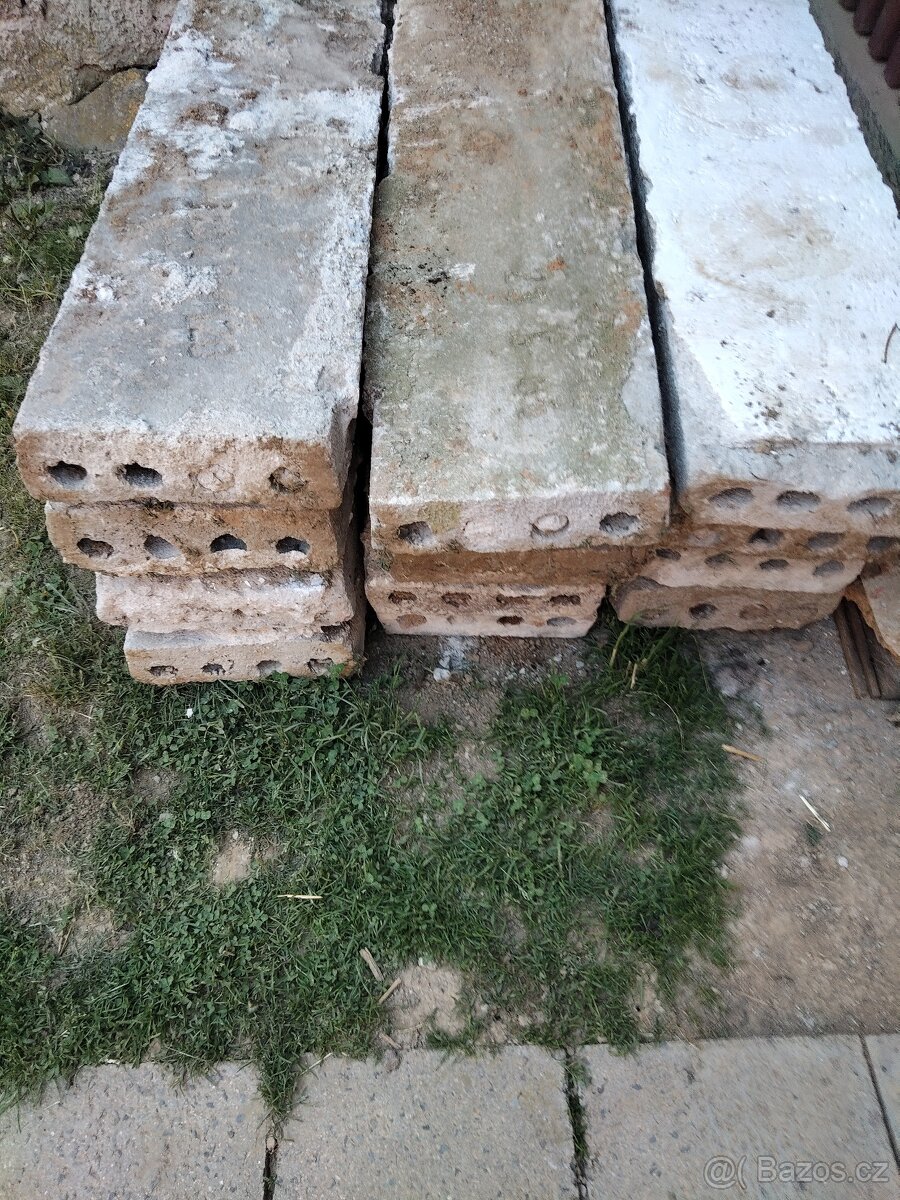 Betonové překlady