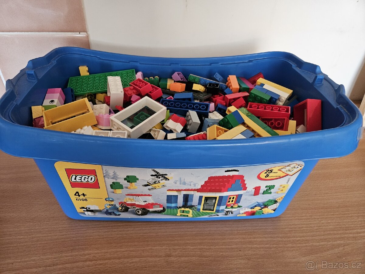 Prodám Lego - směs z více druhů