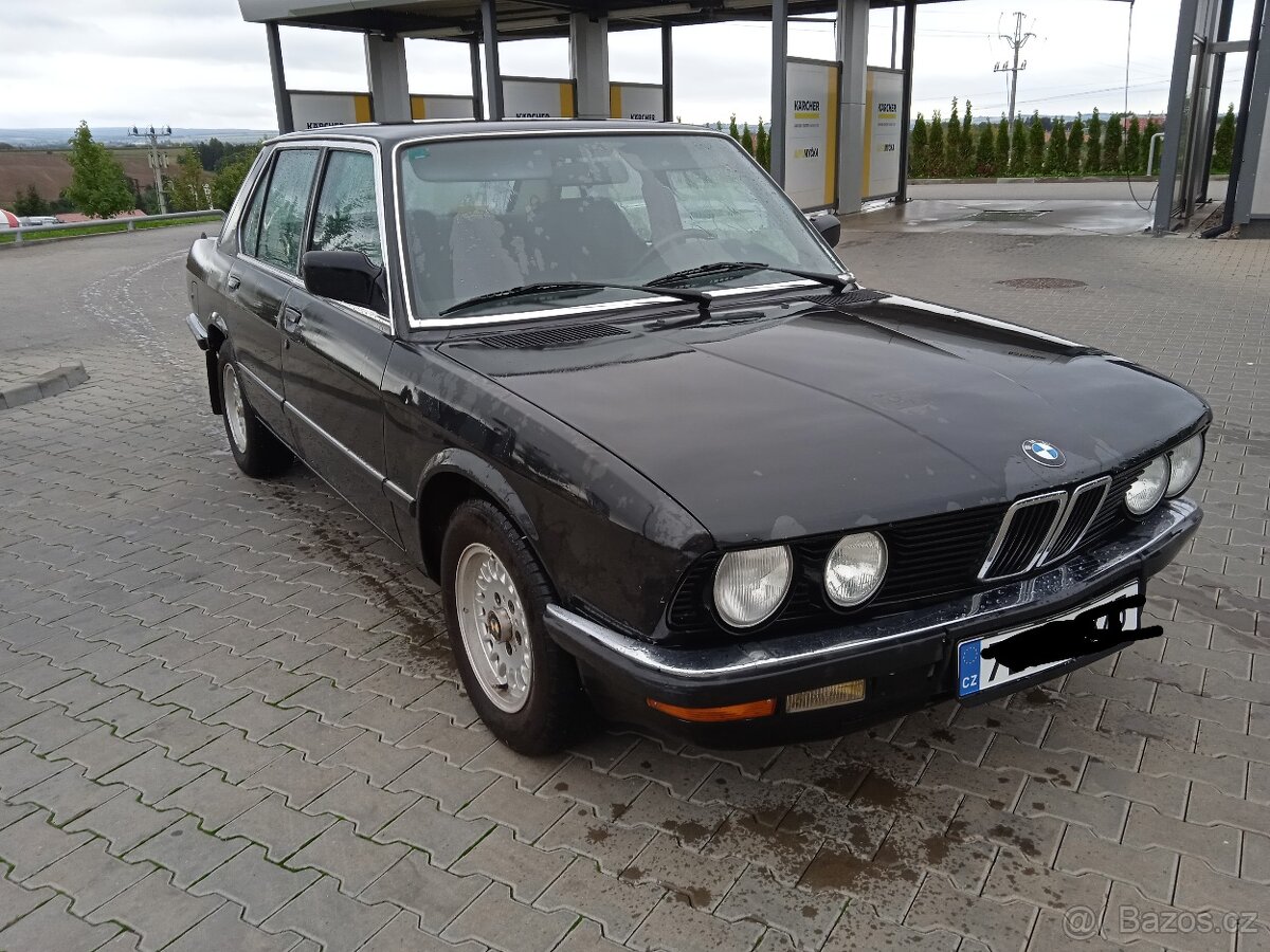 Bmw E28 520i