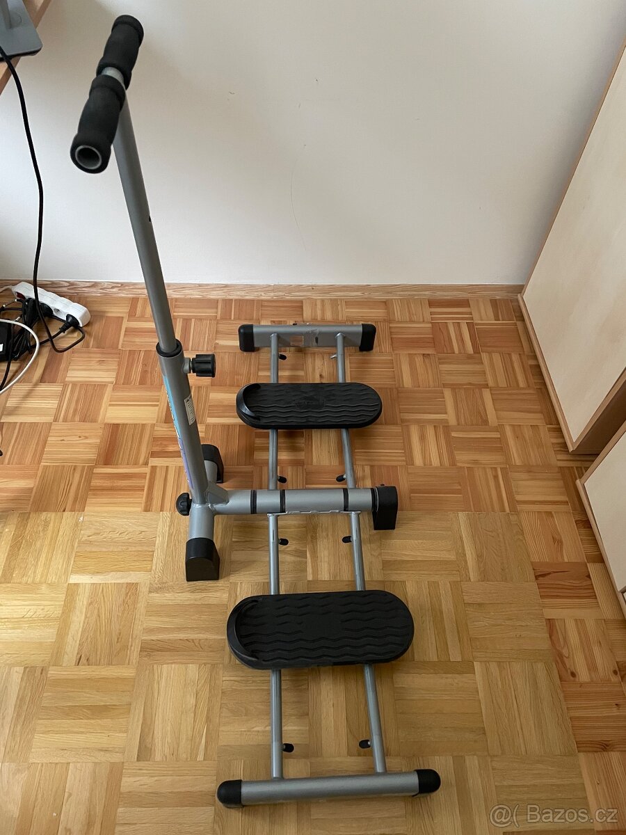 Leg Magic posilovací stroj