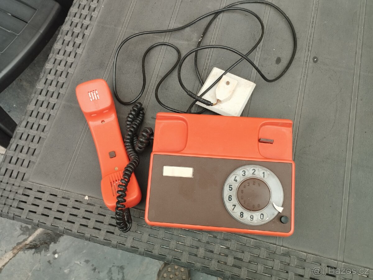 Telefon