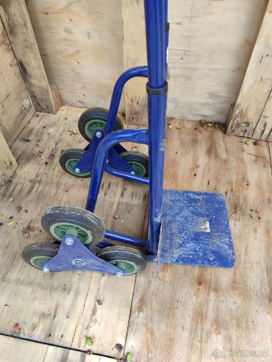 Schodišťovy rudl,2 x pouzity