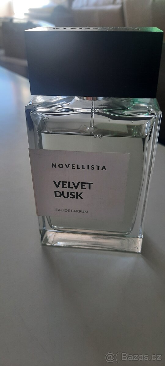 Parfém Novellista Velvet Dusk