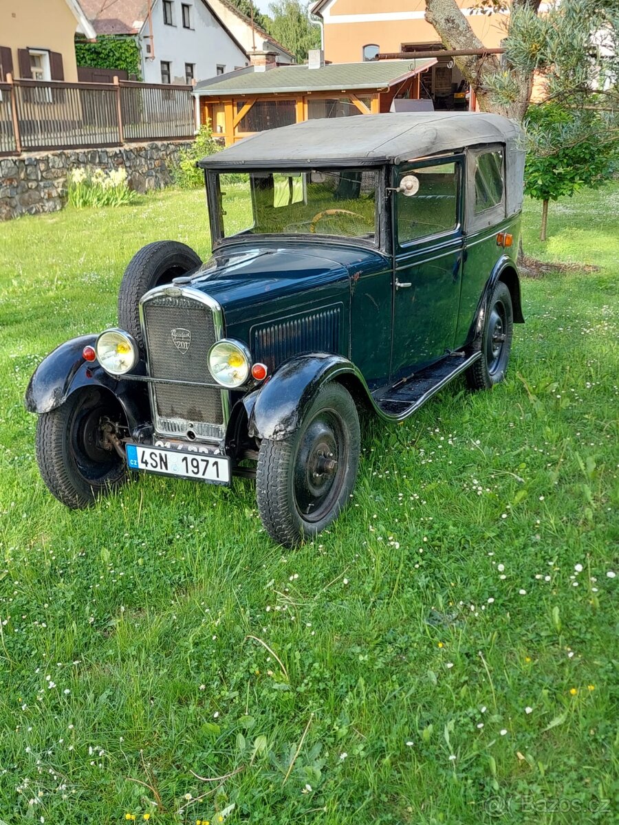 PEUGEOT 201