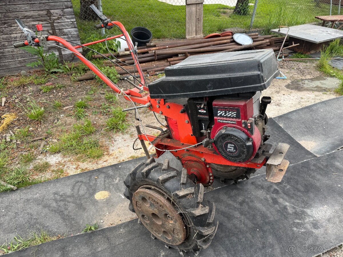 KOMPLETNÍ SESTAVA – Malotraktor Mountfield + PŘÍSLUŠENSTVÍ