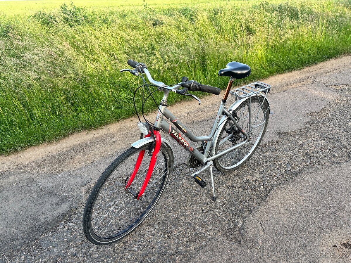 Dámské silniční kolo