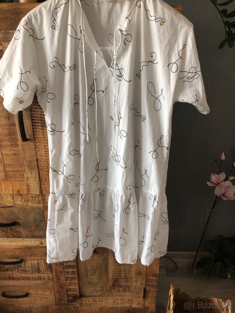Šaty levis top stav xl