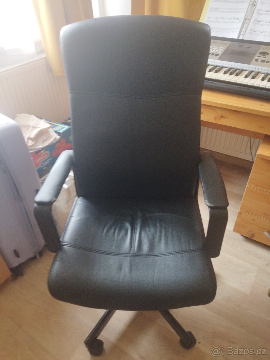 pracovní židle