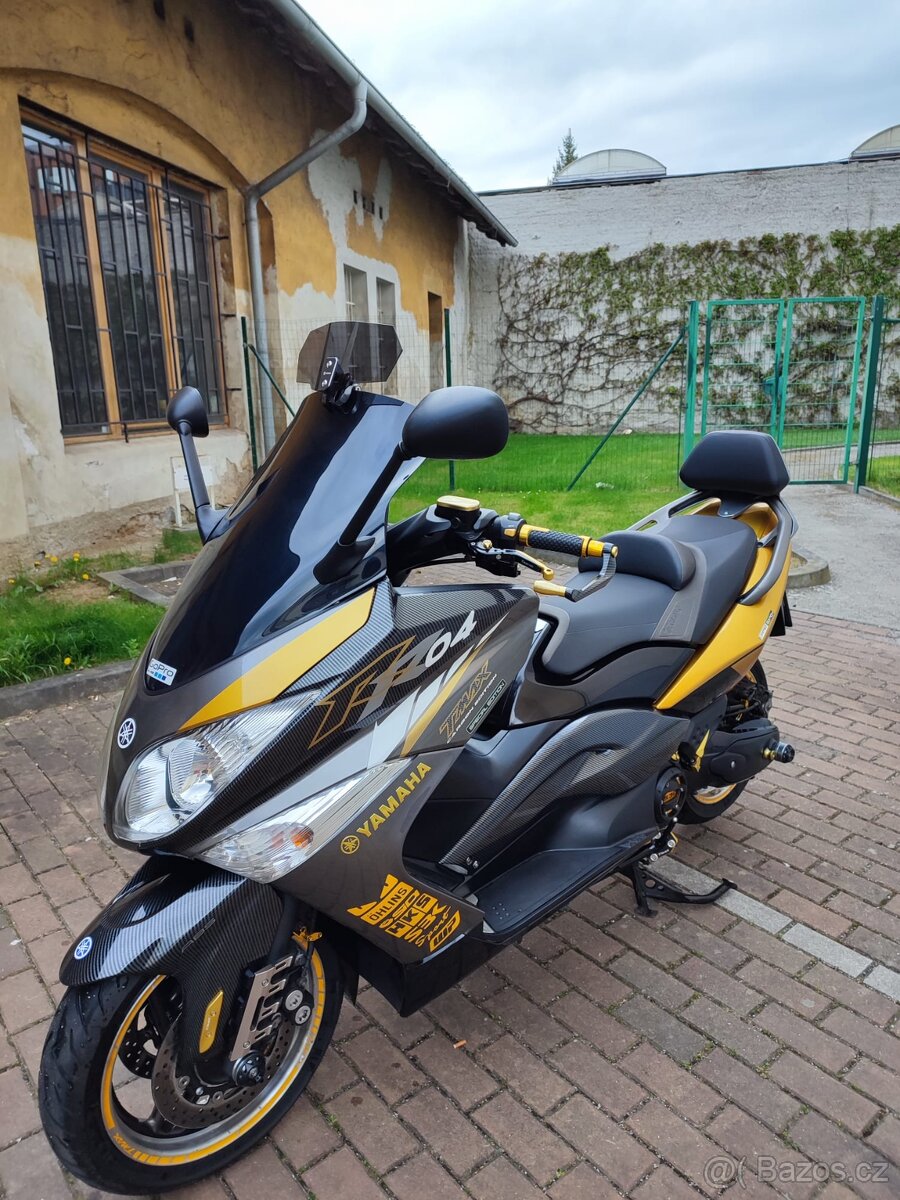 Yamaha T-max