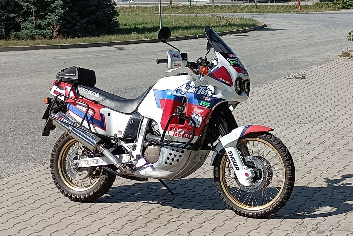 Honda XRV 750 Africa Twin RD04
