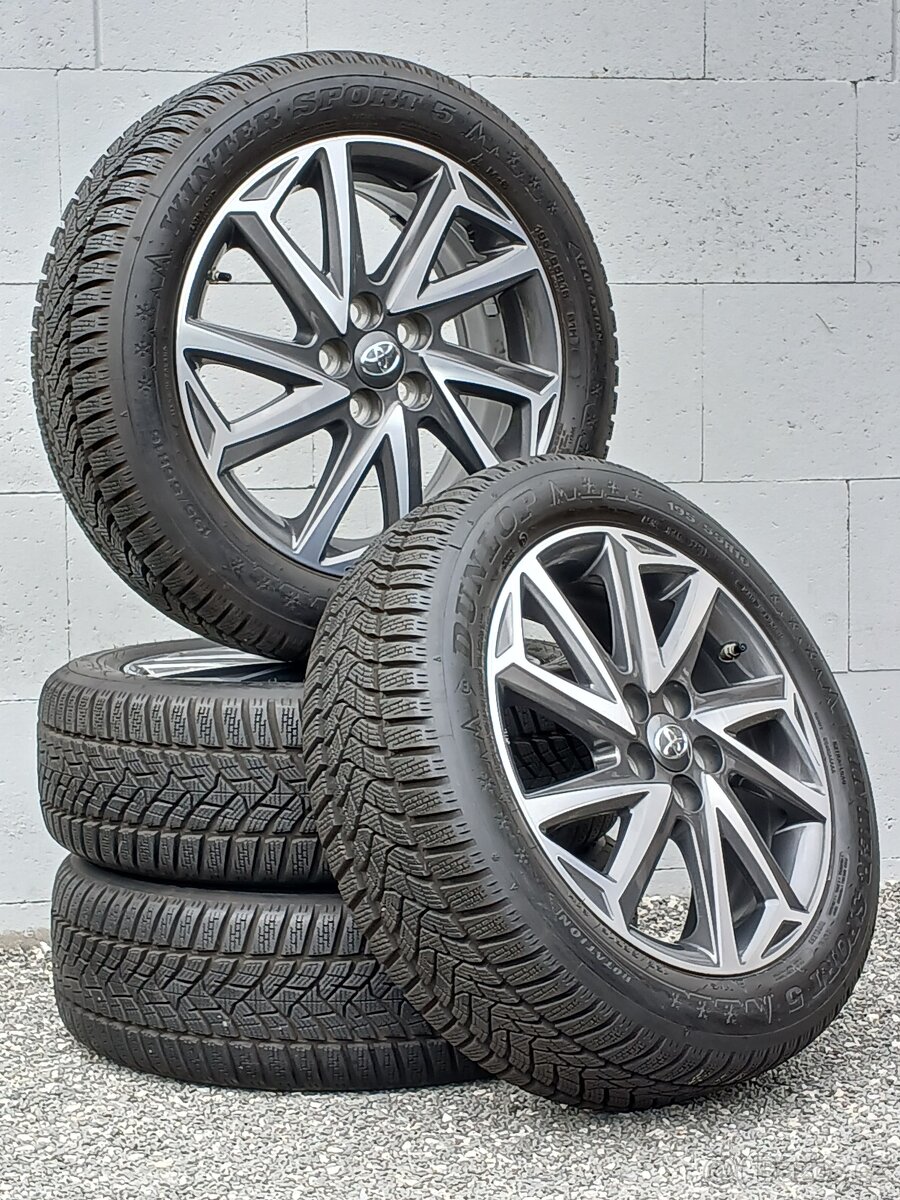Zimní orig alu kola Toyota Yaris Dunlop 195/55/16 vzorek 8mm