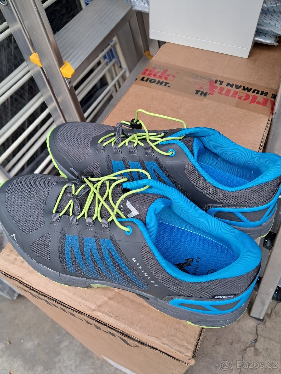 McKINLEY KANSAS II AQB M outdoorové boty

Turistické boty