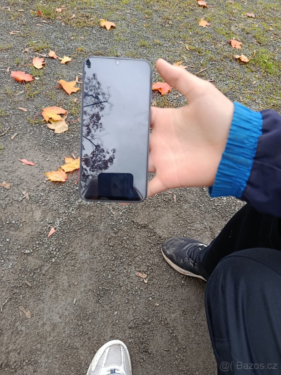 Samsung A 15 5g ve výborném stavu