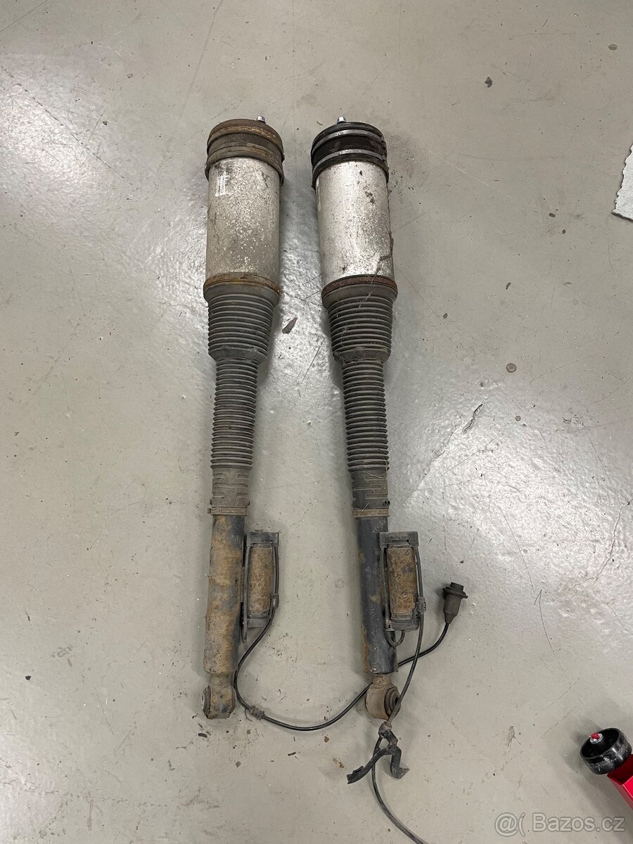 Mercedes S-klasse - W220 - přední + zadní měchy (tlumiče)