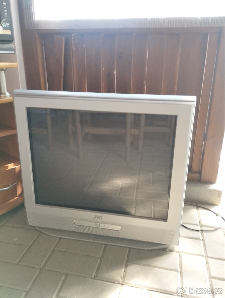 Funkční televize JVC