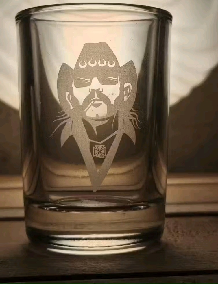 Lemmy Motorhead panáky 12 ks jedno deci